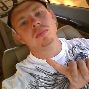 Meet your Posher, Manuel